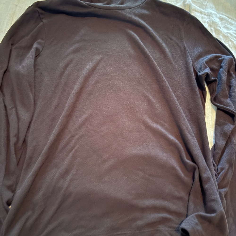 Banana Republic Factory off-white and  Brown Long Sleeve turtlenecks